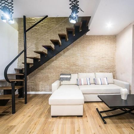Rey De Sevilla Flats - Duplex Museo Bagian luar foto