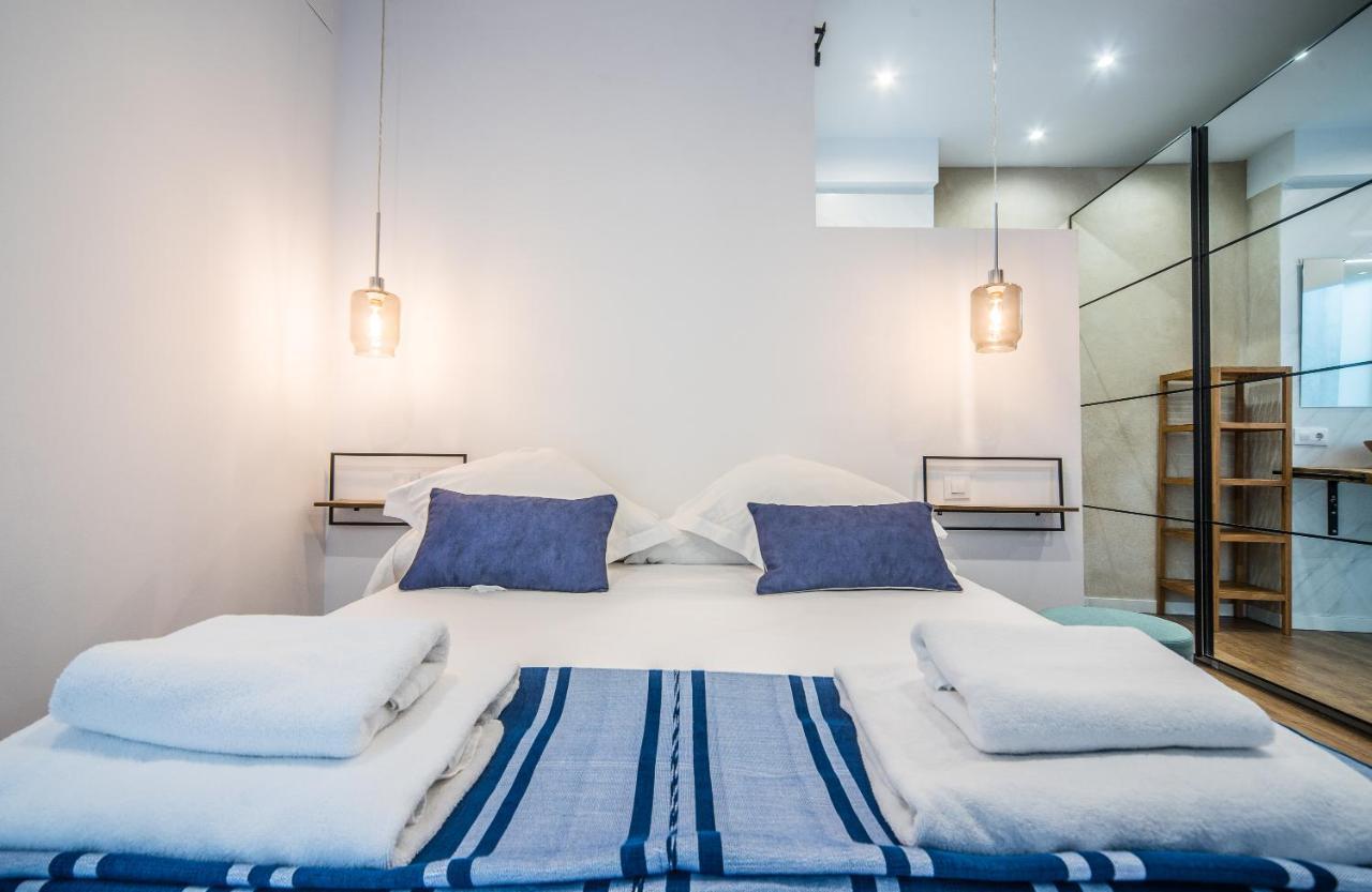 Rey De Sevilla Flats - Duplex Museo Bagian luar foto