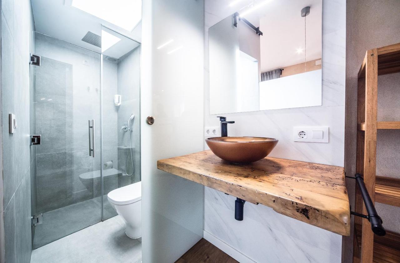 Rey De Sevilla Flats - Duplex Museo Bagian luar foto
